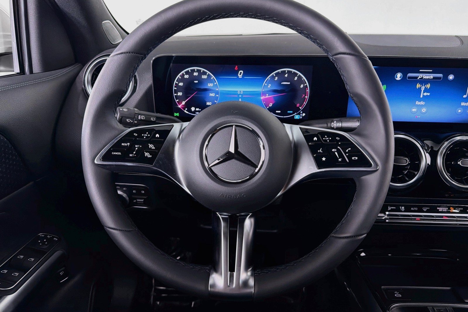 New 2026 Mercedes-Benz GLA 250 image 17
