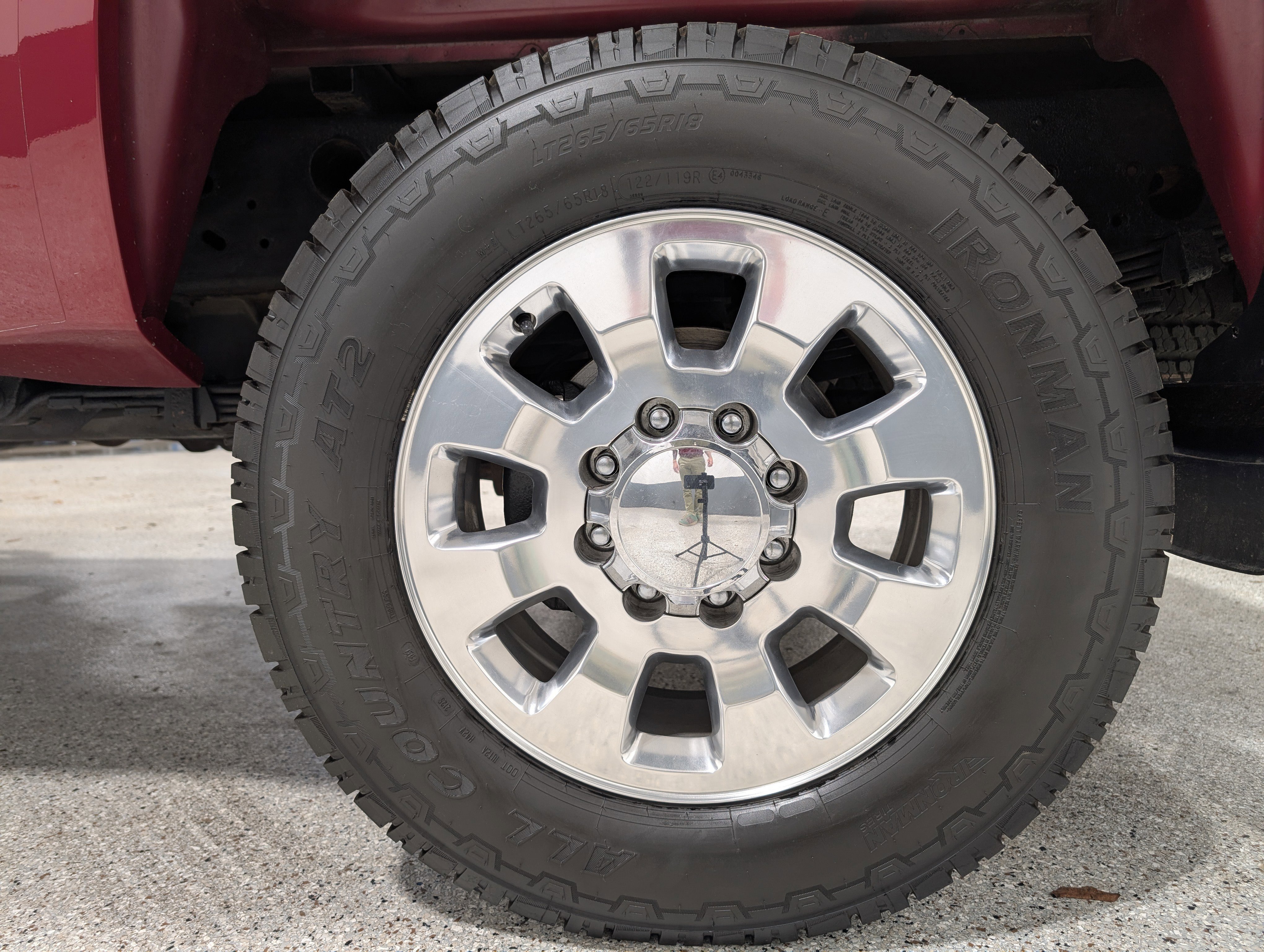 Used 2007 GMC Sierra 2500 SLE w/ Z71 Off-Road Package AWD/4WD image 13