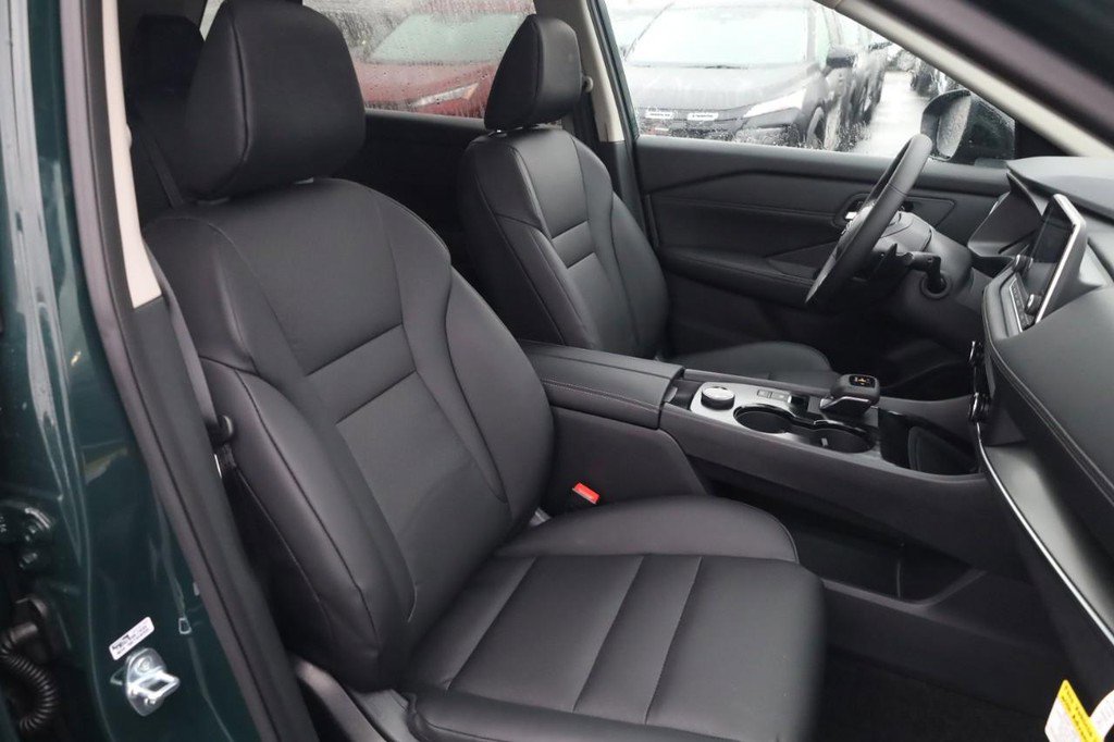 New 2026 Nissan Rogue SV image 20