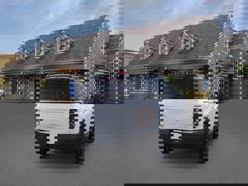 New 2025 Ford Bronco Sport Outer Banks w/ Outer Banks Tech Package+ AWD/4WD image 8