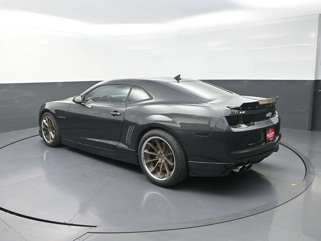 Used 2013 Chevrolet Camaro SS RWD image 6