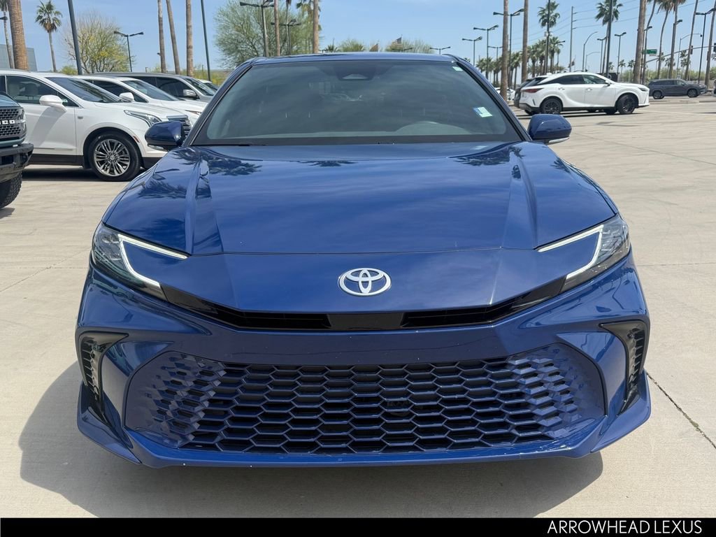 Used 2025 Toyota Camry XSE FWD image 5