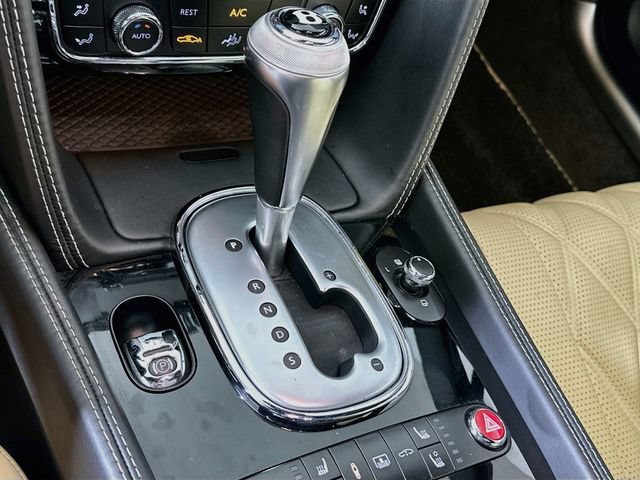 Used 2014 Bentley Flying Spur W12 AWD/4WD image 22