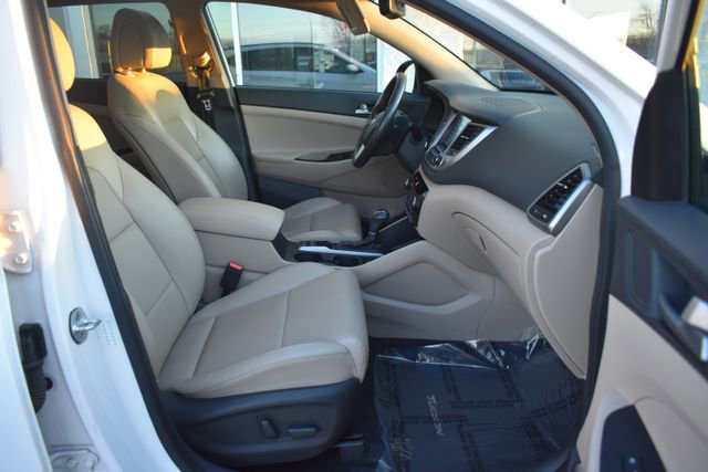 Used 2016 Hyundai Tucson Limited w/ Option Group 03 image 46