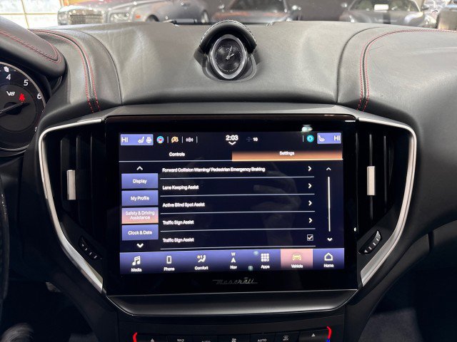 Used 2022 Maserati Ghibli Trofeo image 81