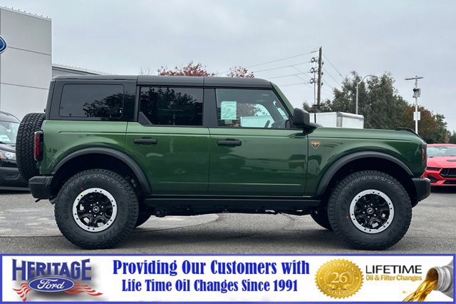 New 2025 Ford Bronco Badlands w/ Sasquatch Package image 3