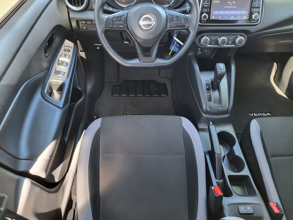 Used 2025 Nissan Versa S FWD image 20