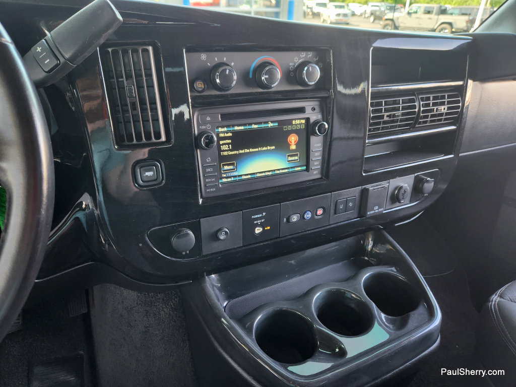 Used 2019 Chevrolet Express 2500 w/ Enhanced Convenience Package RWD image 41