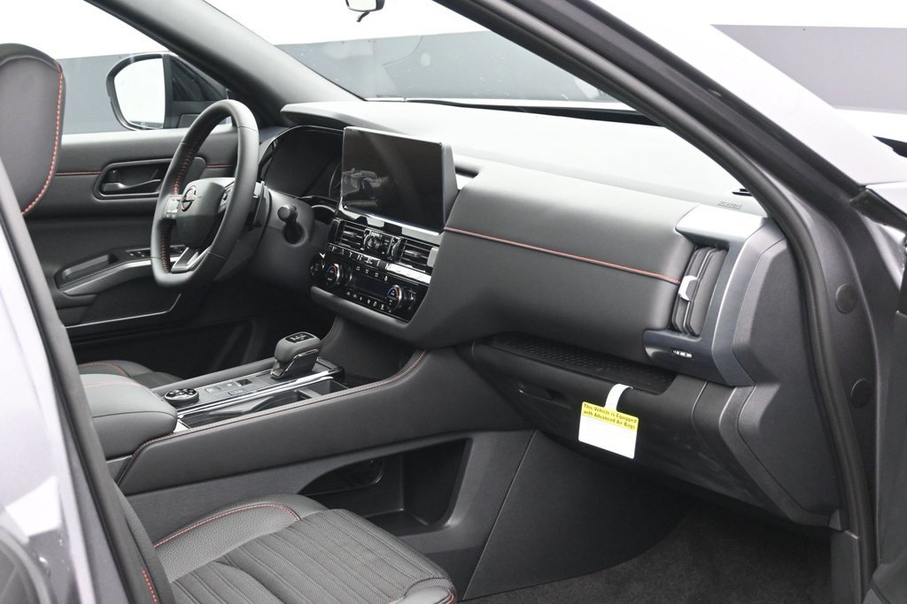New 2026 Nissan Pathfinder Rock Creek w/ Rock Creek Premium Package AWD/4WD image 6