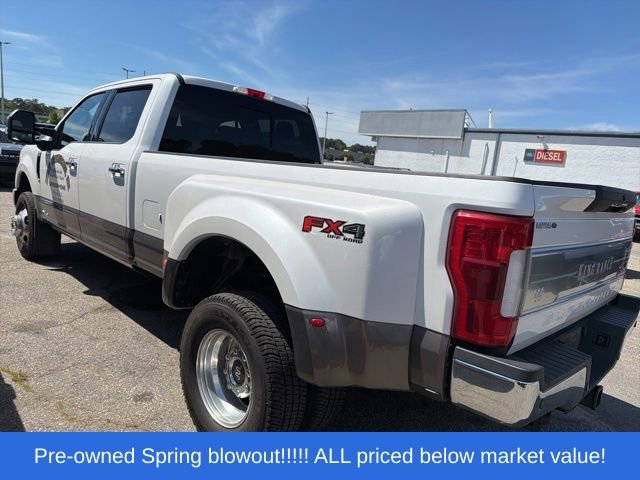 Used 2019 Ford F350 King Ranch w/ King Ranch Ultimate Package AWD/4WD image 4