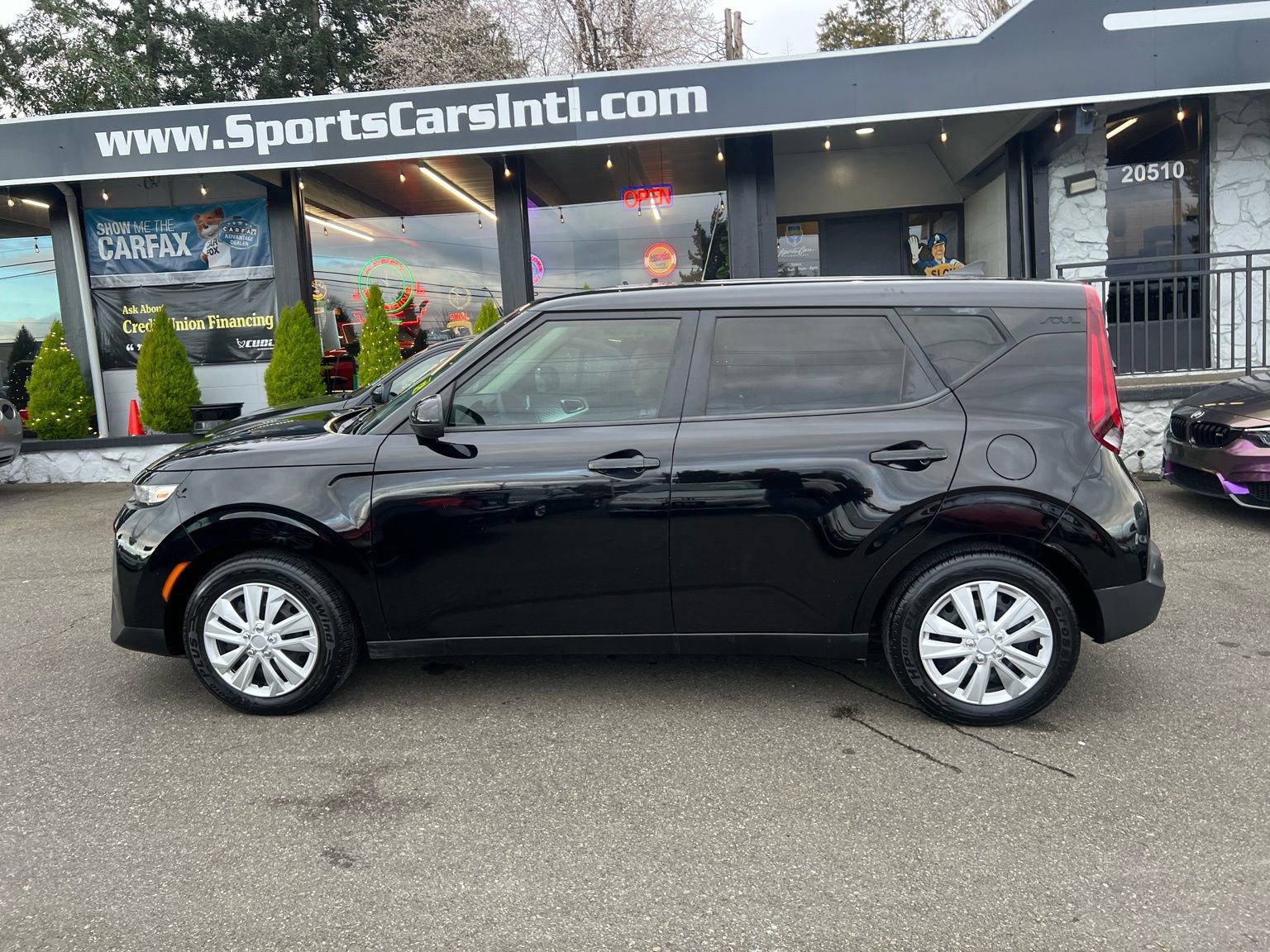 Used 2021 Kia Soul LX FWD image 8