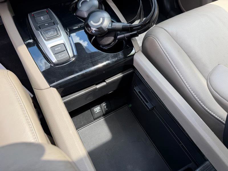 Used 2016 Honda Pilot Touring image 21