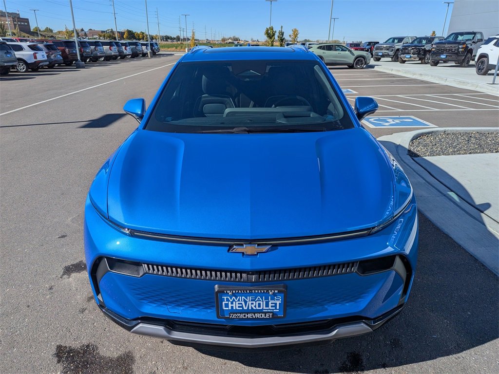 New 2026 Chevrolet Equinox EV LT image 4