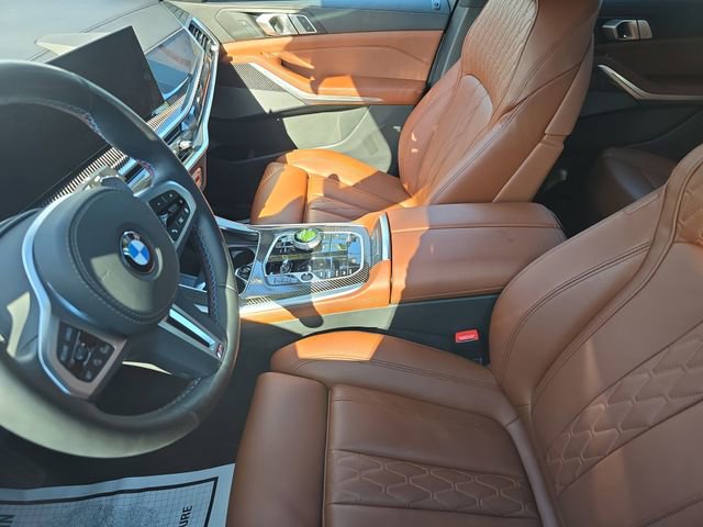 Used 2025 BMW X7 M60i w/ M Sport Professional Package image 12