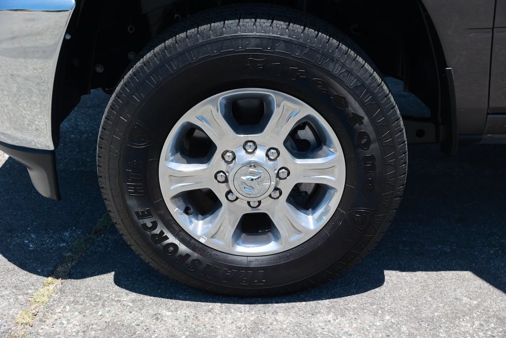 Used 2025 RAM 2500 Big Horn AWD/4WD image 11