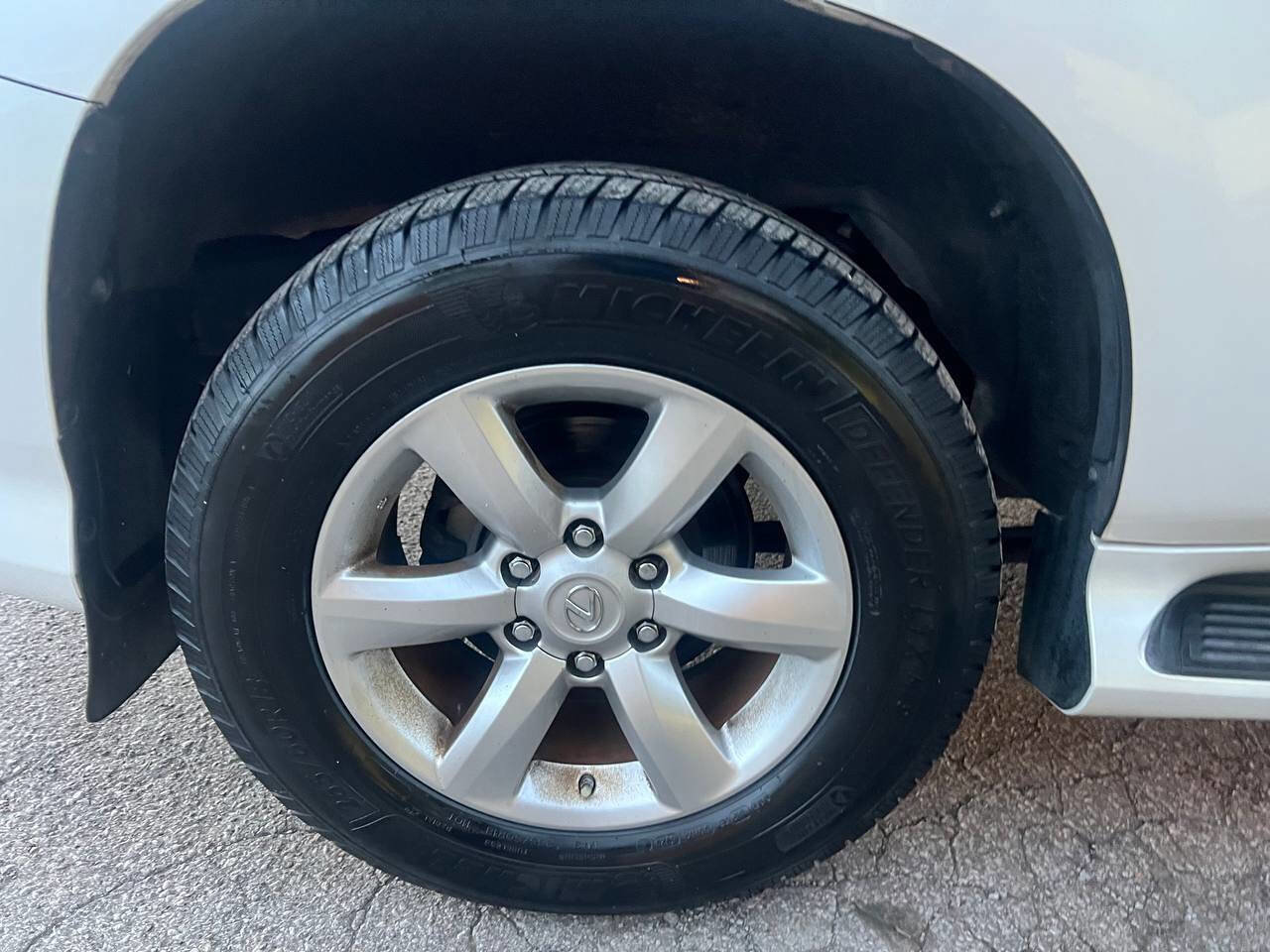 Used 2010 Lexus GX 460 AWD/4WD image 30