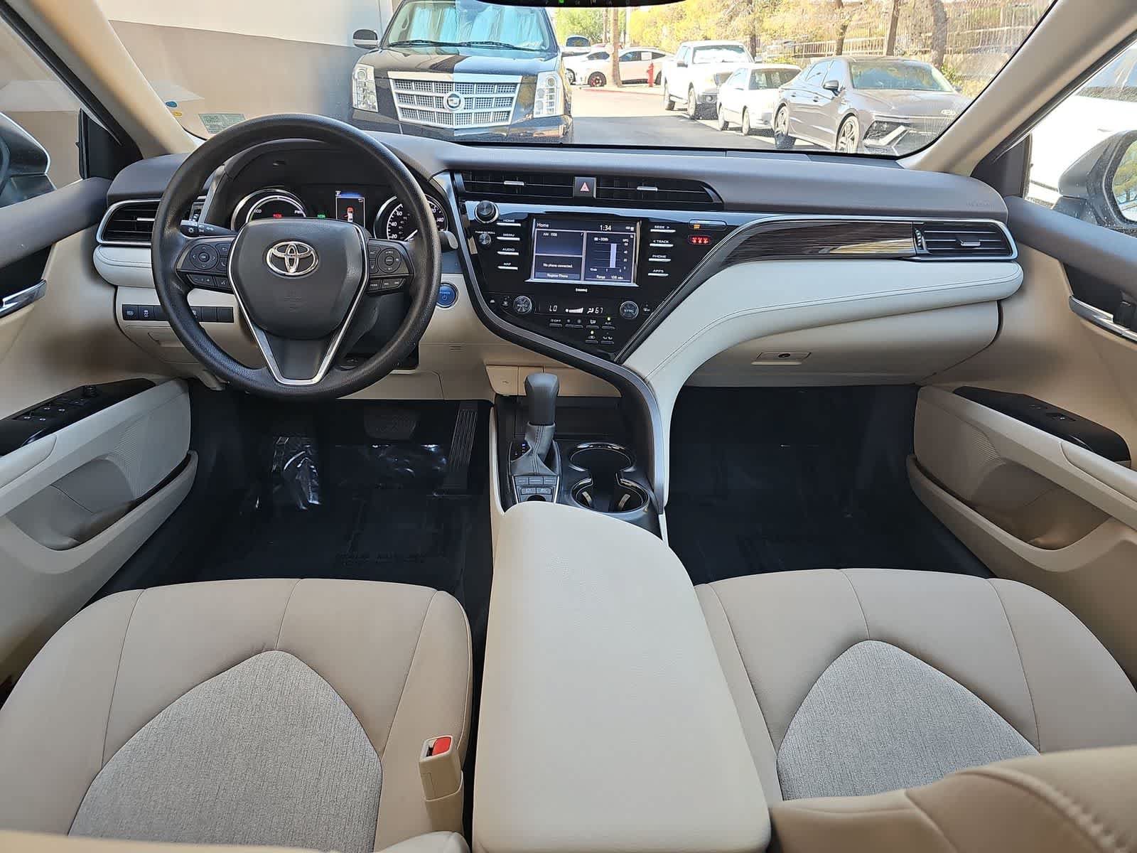 Used 2020 Toyota Camry LE w/ Fleet Convenience Package FWD image 14