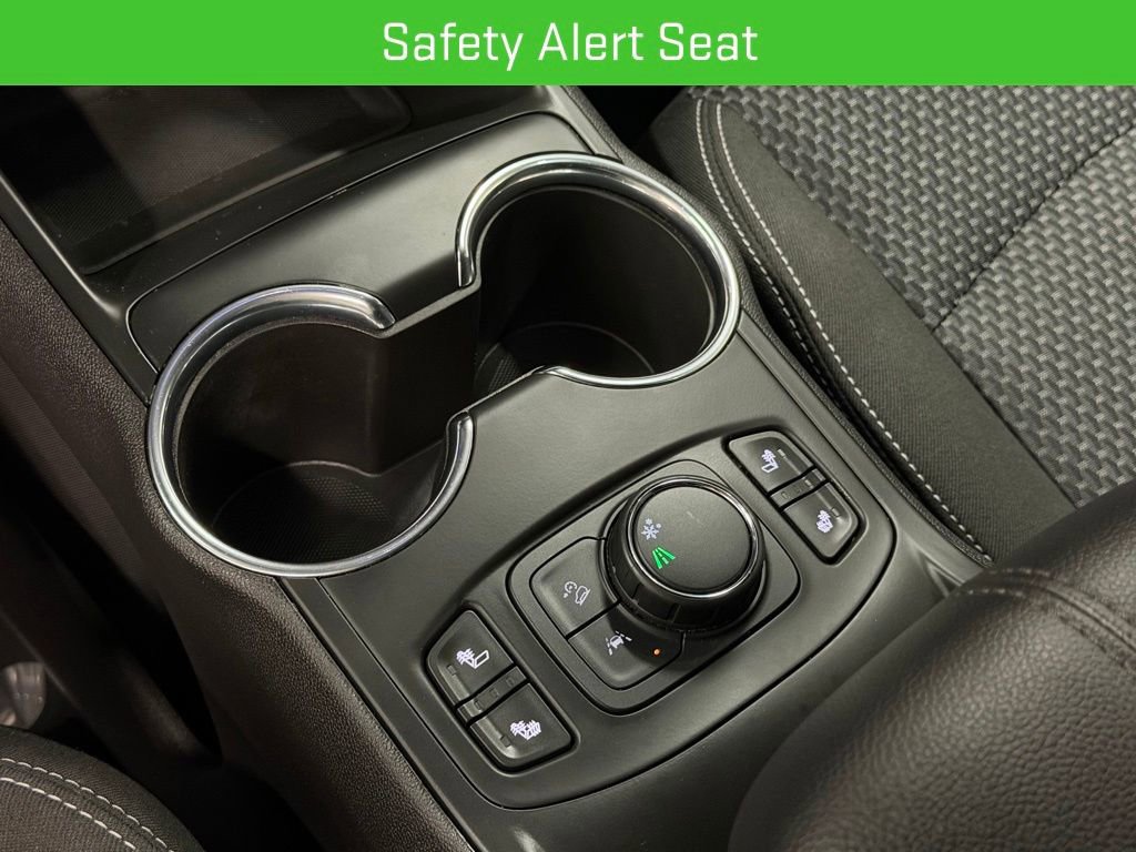 Certified 2023 GMC Terrain SLE w/ Driver Convenience Package image 33