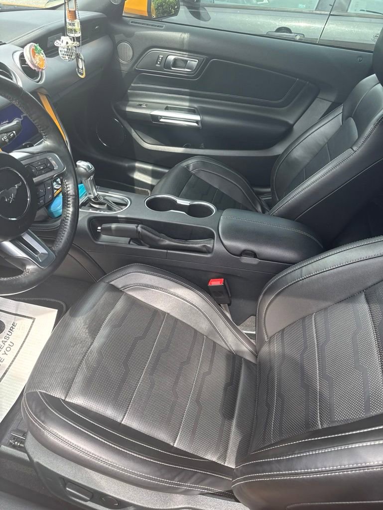 Used 2022 Ford Mustang GT Premium RWD image 9