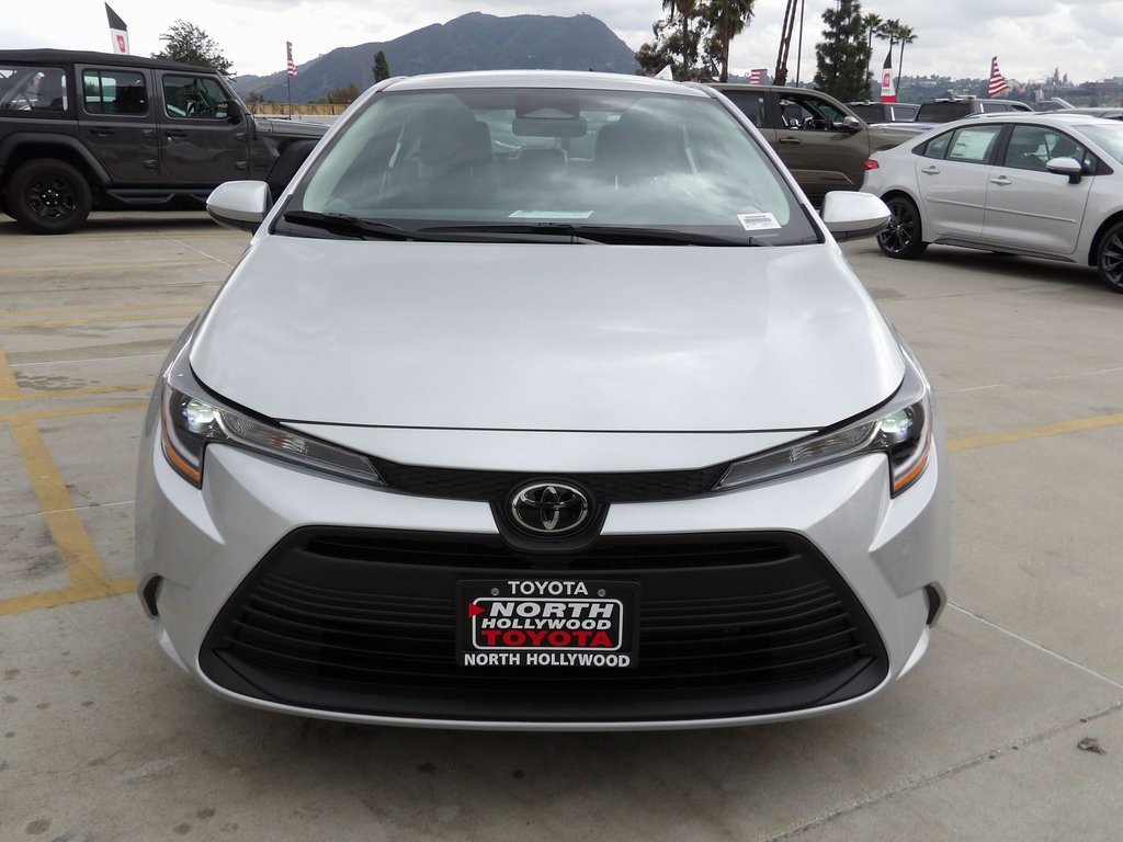 New 2026 Toyota Corolla LE video 3