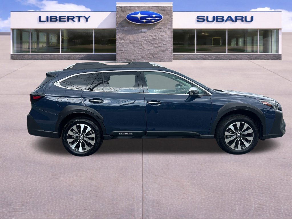 Certified 2025 Subaru Outback Touring AWD/4WD image 22