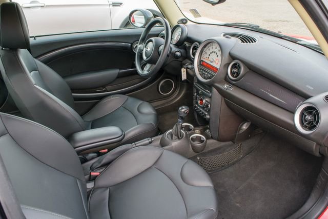 Used 2013 MINI Cooper S FWD image 17