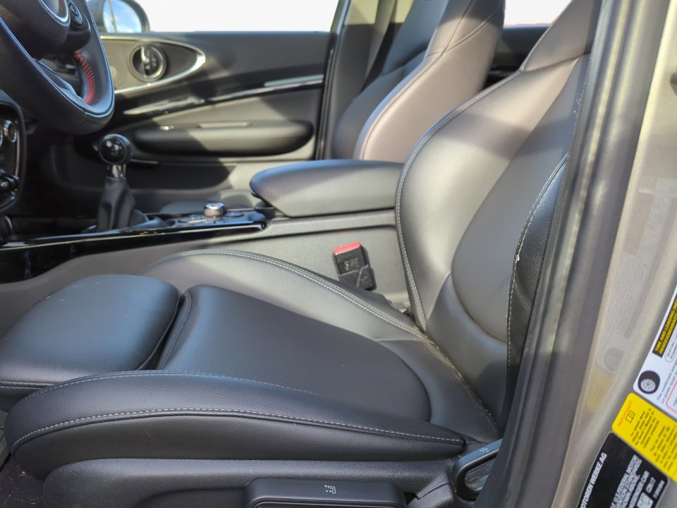 Used 2019 MINI Cooper Clubman S image 11