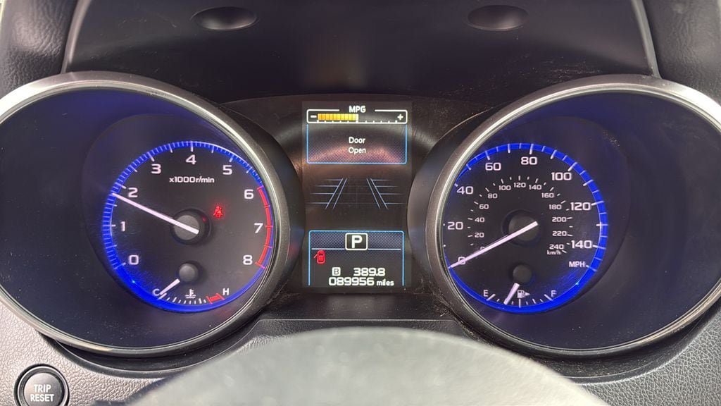 Used 2019 Subaru Outback 2.5i Premium w/ Popular Package #2 AWD/4WD image 17
