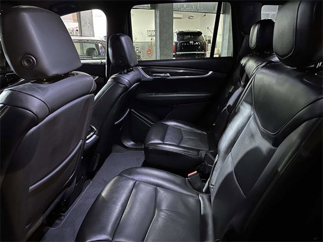 Used 2024 Cadillac XT6 Sport w/ Technology Package image 15