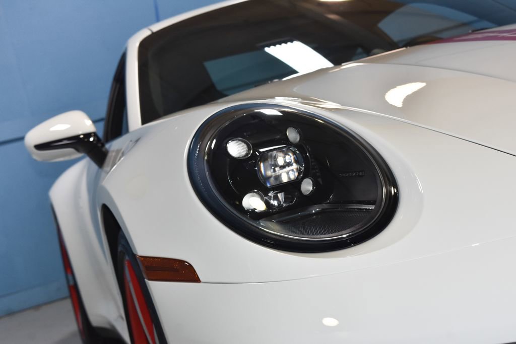 Certified 2024 Porsche 911 Carrera S RWD image 25
