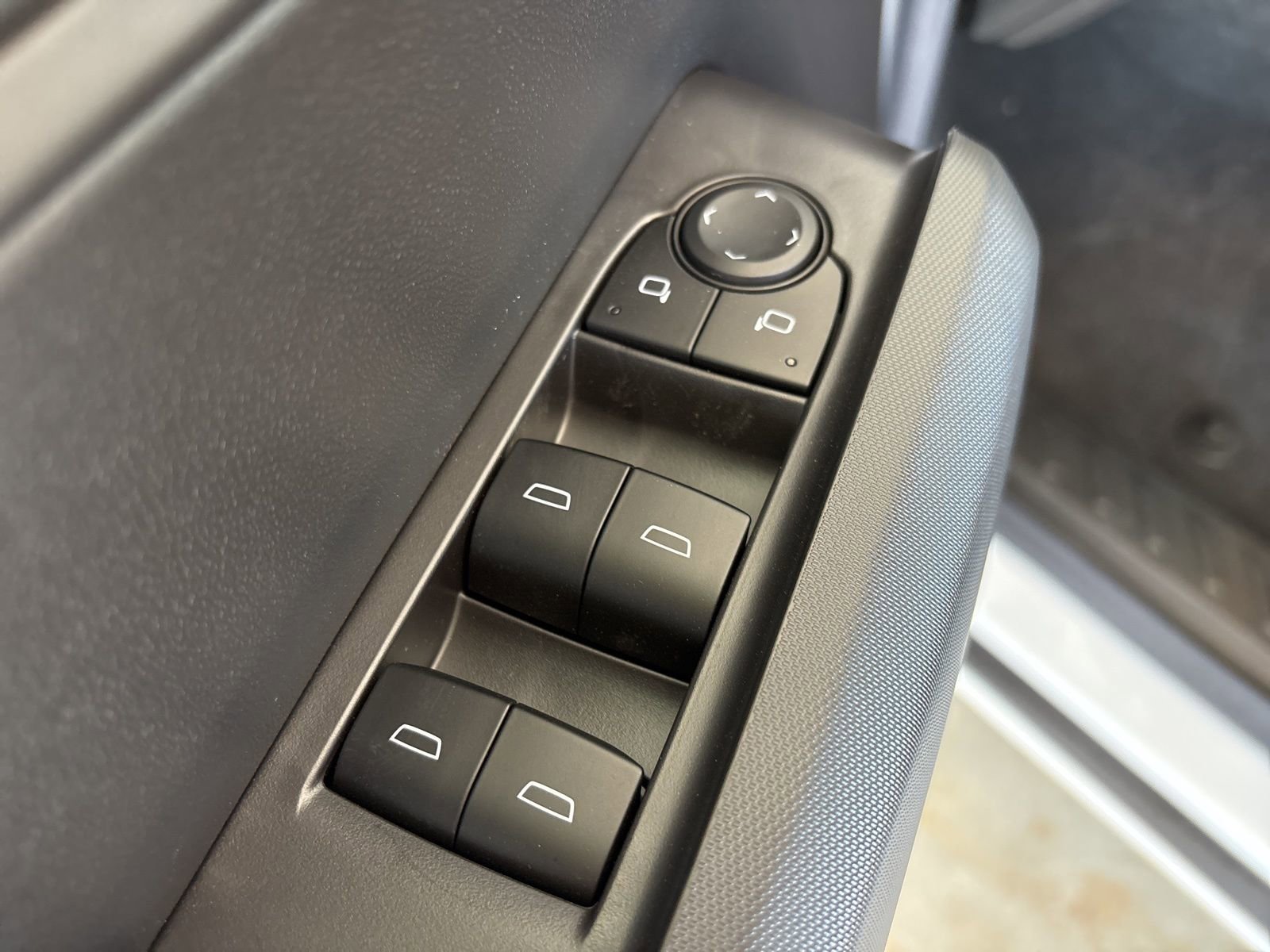 New 2026 Chevrolet Colorado W/T image 11