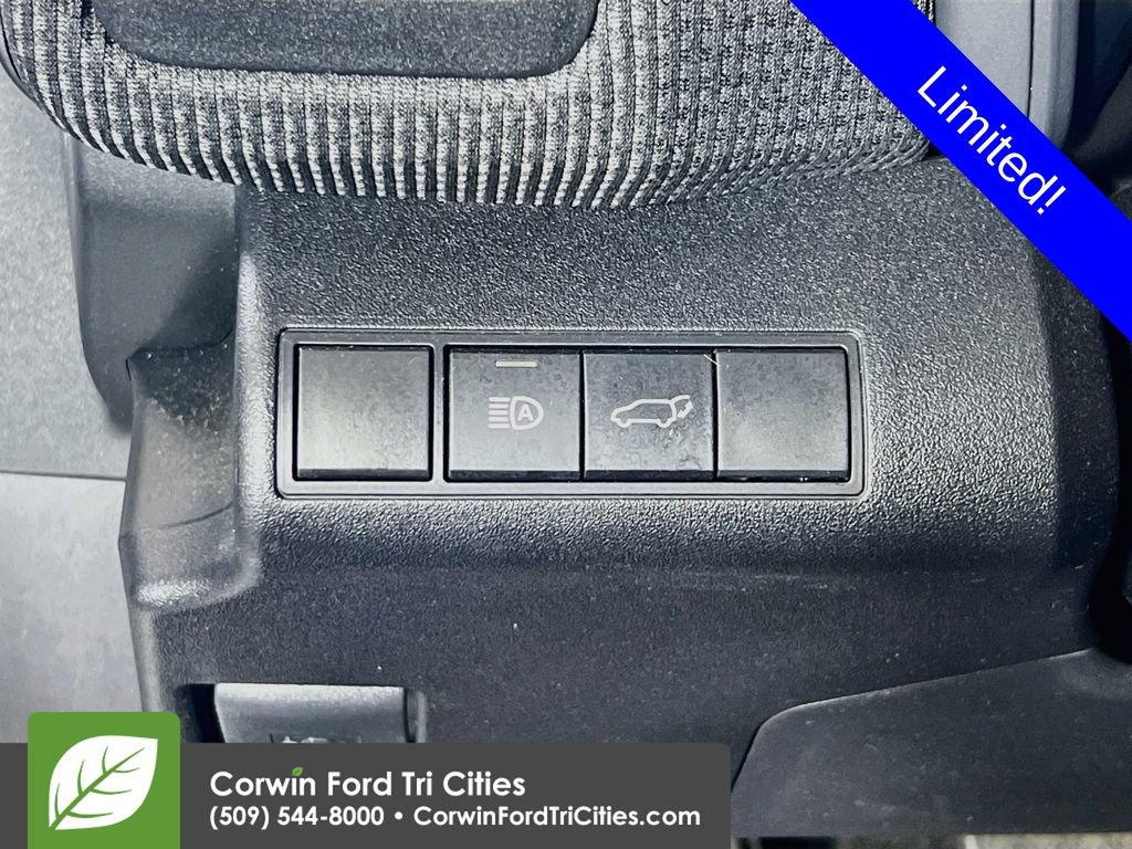 Used 2024 Subaru Solterra AWD/4WD image 20