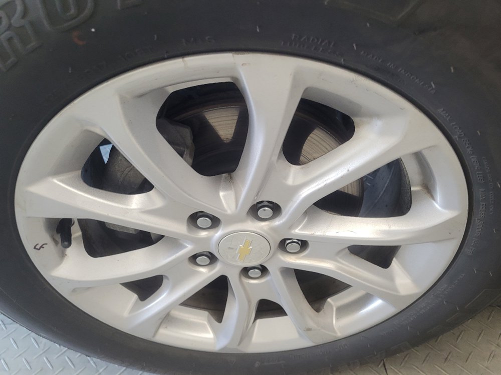 Used 2019 Chevrolet Equinox LS w/ LPO, Floor Liner Package FWD image 31