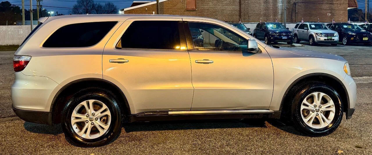Used 2013 Dodge Durango SXT image 5