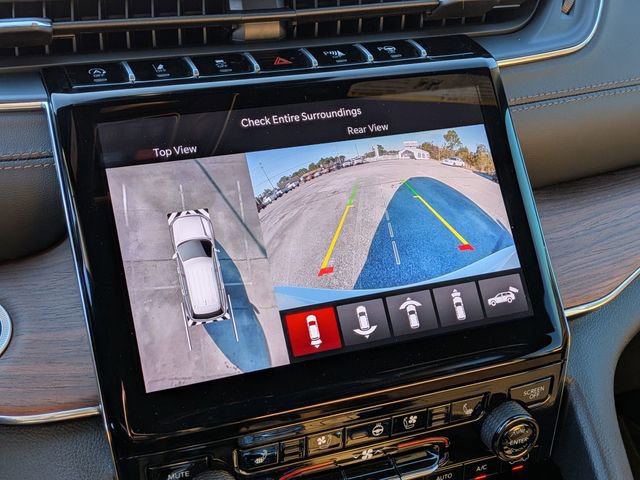 New 2025 Jeep Grand Cherokee Summit w/ Obsidian Package image 25
