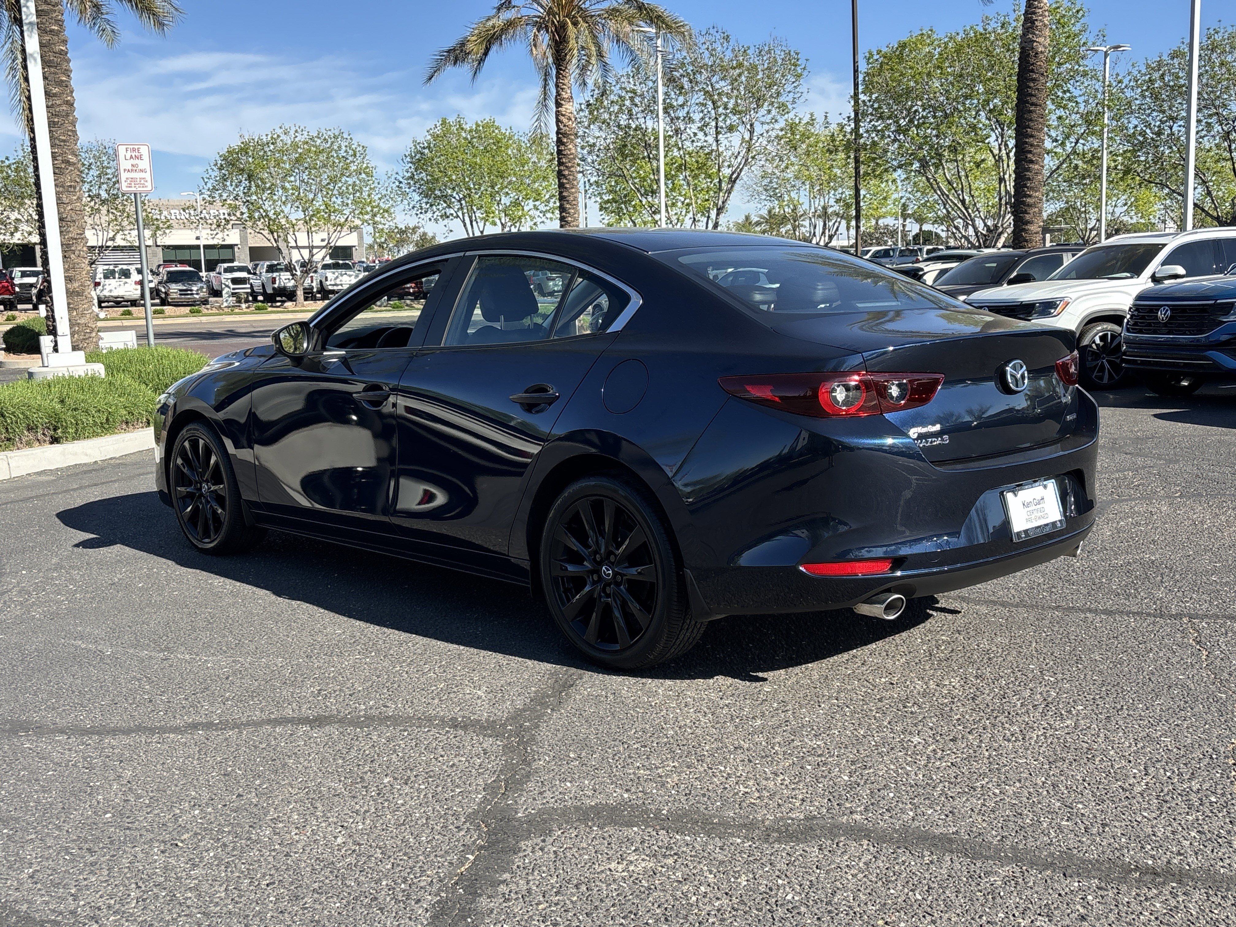Used 2025 MAZDA MAZDA3 s image 3
