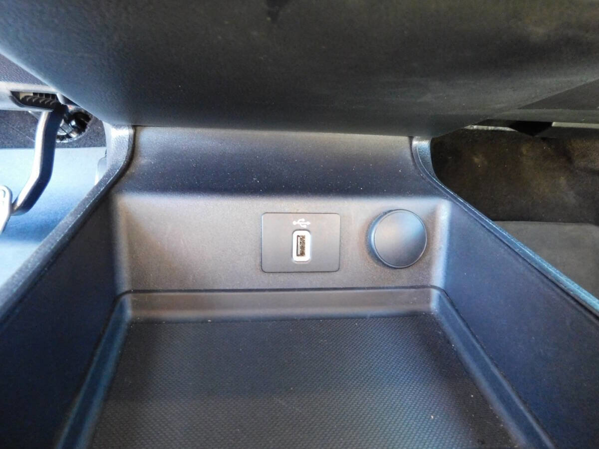 Used 2017 Ford Fusion Sport w/ Equipment Group 401A image 14