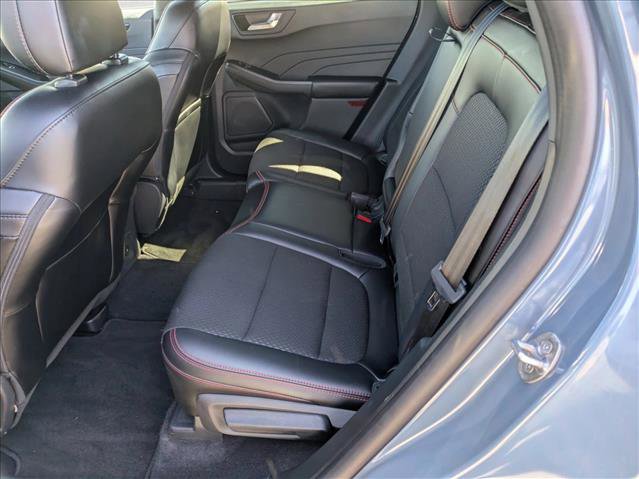 Used 2025 Ford Escape ST-Line w/ Equipment Group 301A image 17