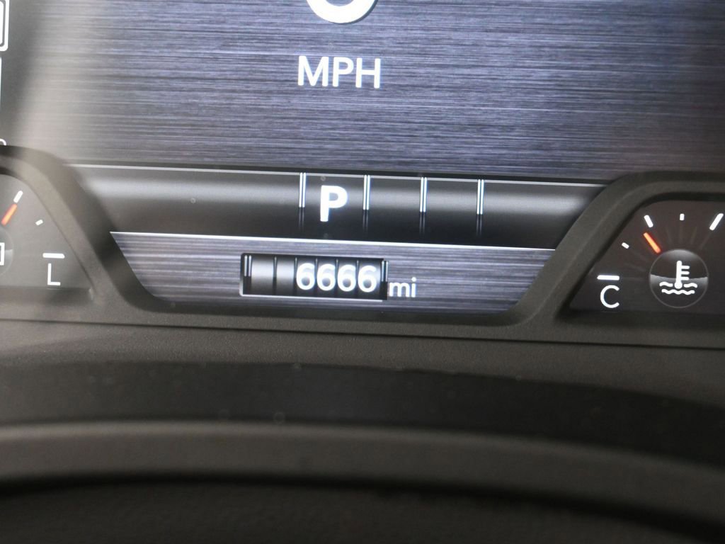 Used 2025 RAM 1500 Big Horn image 34