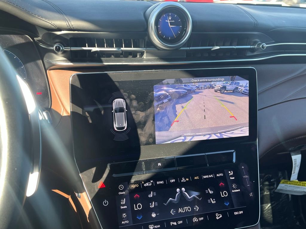 Used 2023 Maserati Grecale GT image 11