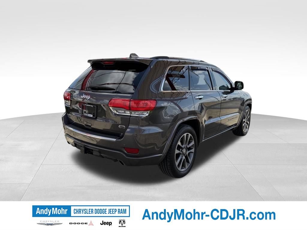 Used 2017 Jeep Grand Cherokee Overland w/ Jeep Active Safety Group AWD/4WD image 7