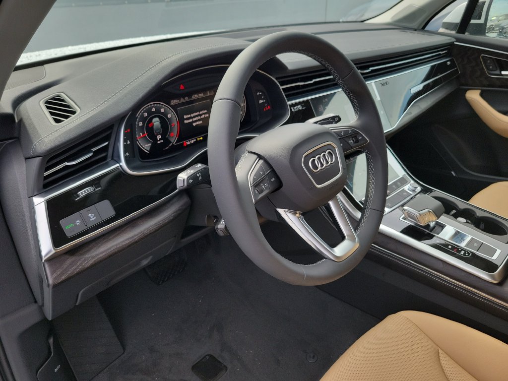 New 2026 Audi Q7 2.0T Premium Plus AWD/4WD image 7