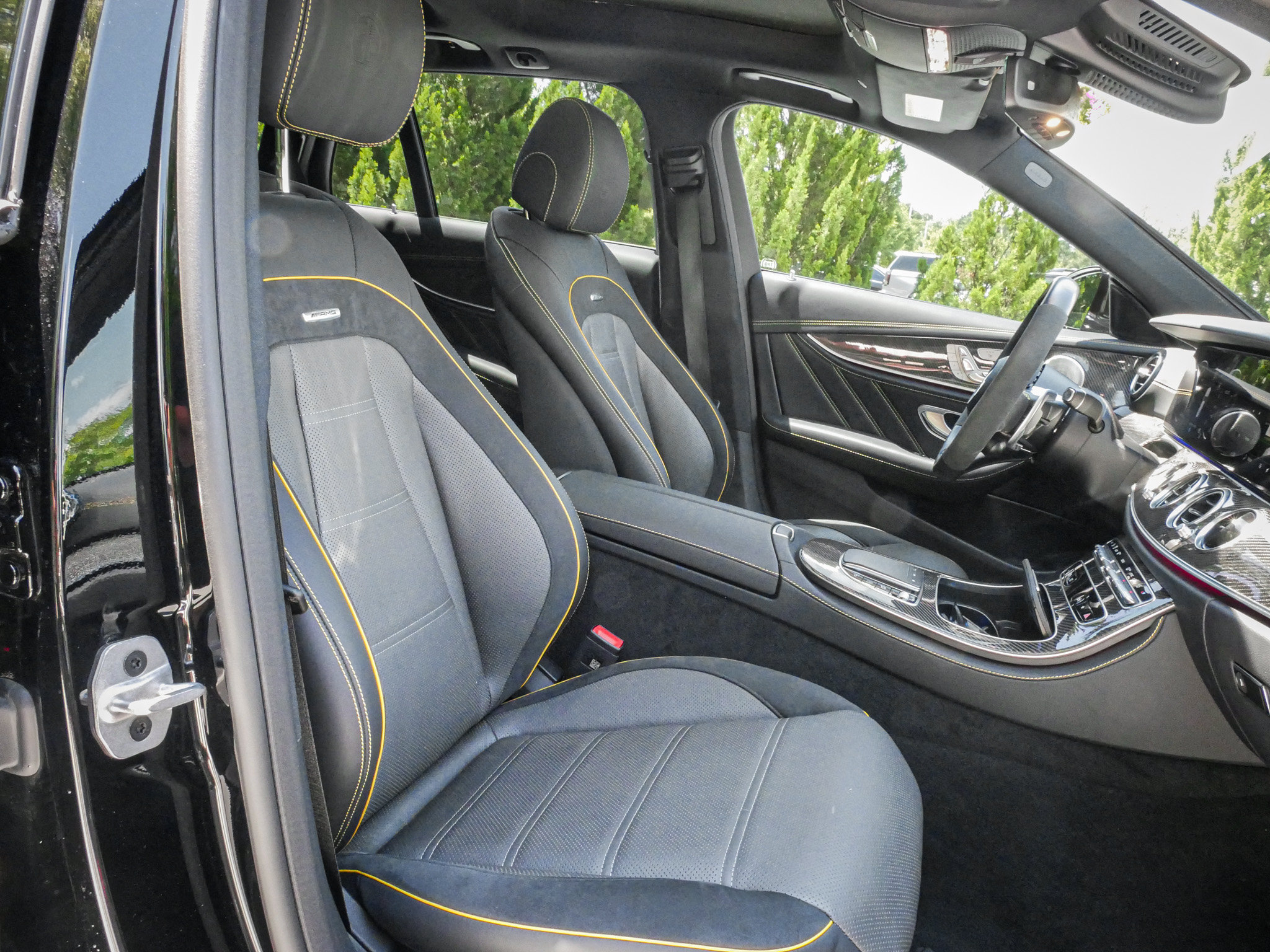 Used 2023 Mercedes-Benz E 63 AMG S image 33