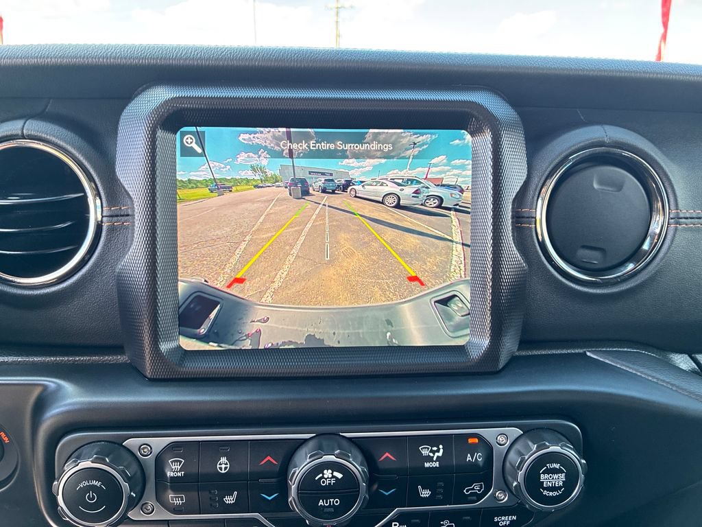 Used 2022 Jeep Gladiator Overland AWD/4WD image 28