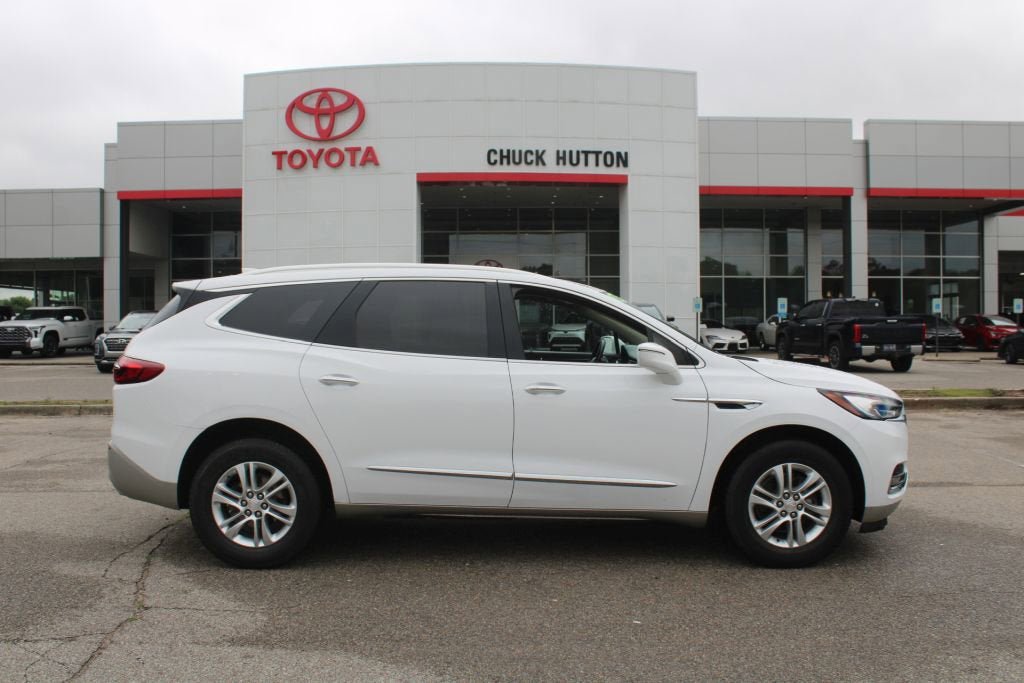 Used 2020 Buick Enclave Essence FWD image 1
