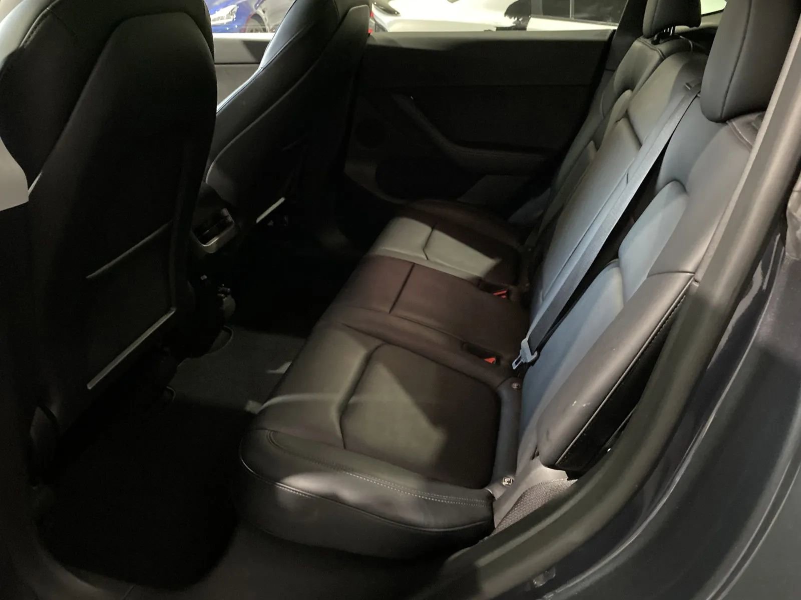 Used 2022 Tesla Model Y Performance image 9