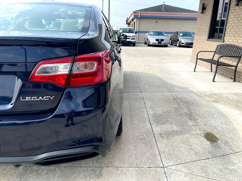 Used 2018 Subaru Legacy 2.5i w/ Alloy Wheel Package image 11