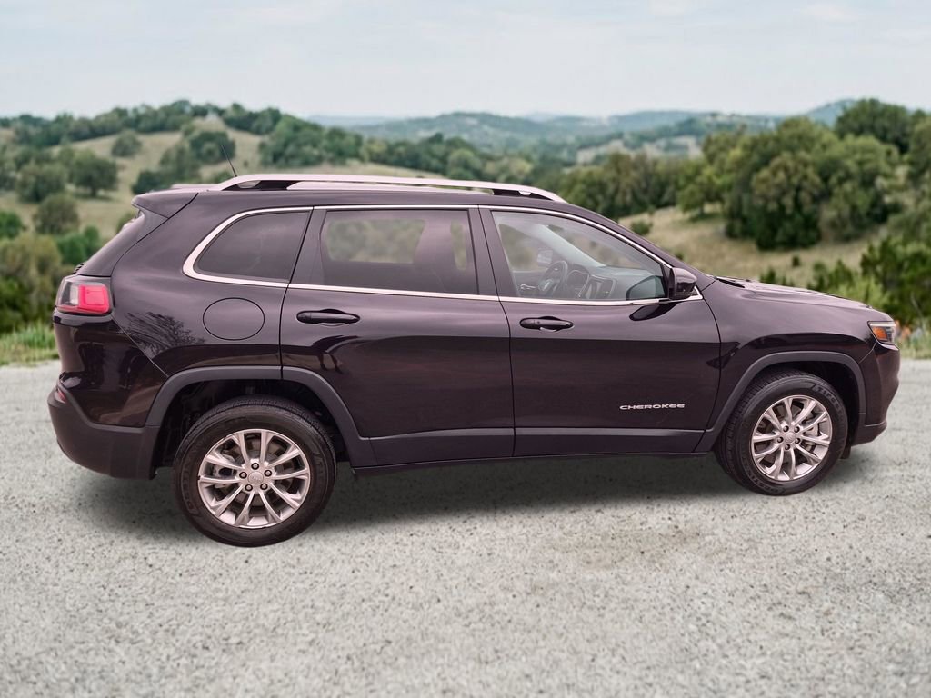 Used 2021 Jeep Cherokee Latitude Lux w/ Comfort/Convenience Group FWD image 11