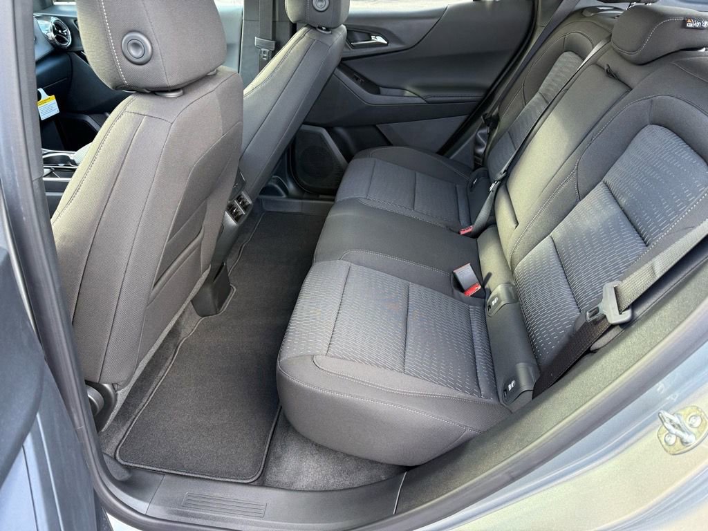 New 2026 Chevrolet Equinox LT image 6