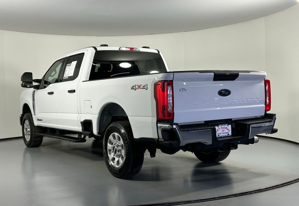 Used 2024 Ford F250 XLT image 5